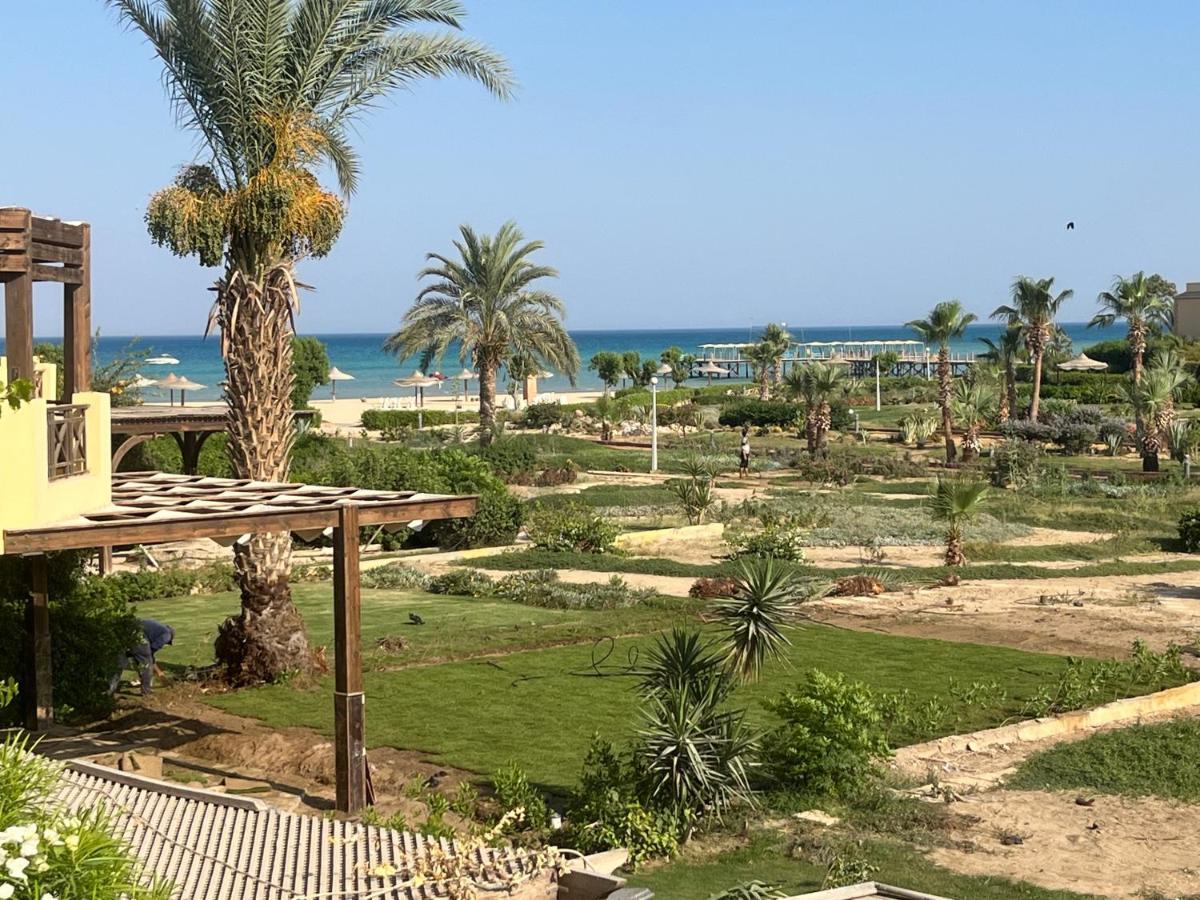 A Sea View Spacious Cheering 5 Bedroom Villa Ain Sokhna "Ain Bay" فيلا كاملة للإيجار قرية العين باي Айн-Сохна Экстерьер фото