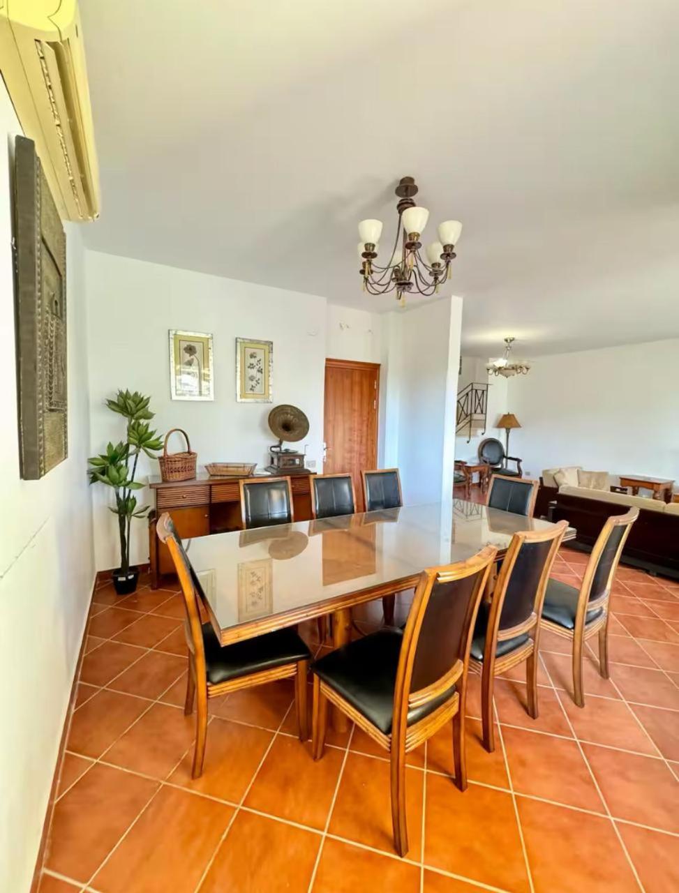 A Sea View Spacious Cheering 5 Bedroom Villa Ain Sokhna "Ain Bay" فيلا كاملة للإيجار قرية العين باي Айн-Сохна Экстерьер фото